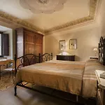 Borgo Di Camporsevoli