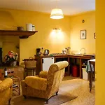 Borgo Di Agroturismo Camporsevoli