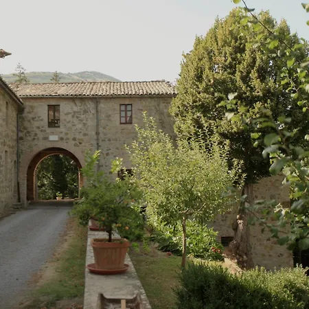 Borgo Di Κατάλυμα σε φάρμα *
