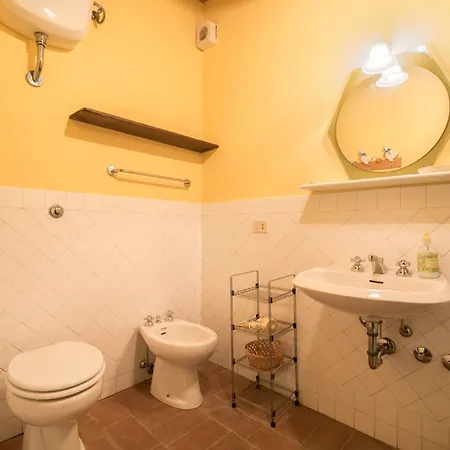 Borgo Di Κατάλυμα σε φάρμα *